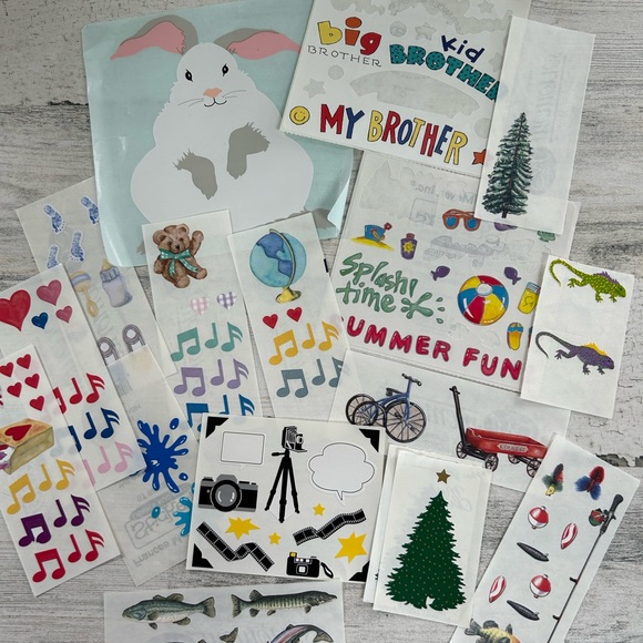 SCRAPBOOKING Lot of Brads Stickers Punch Out Art Work Goodies - Picture 8 of 13